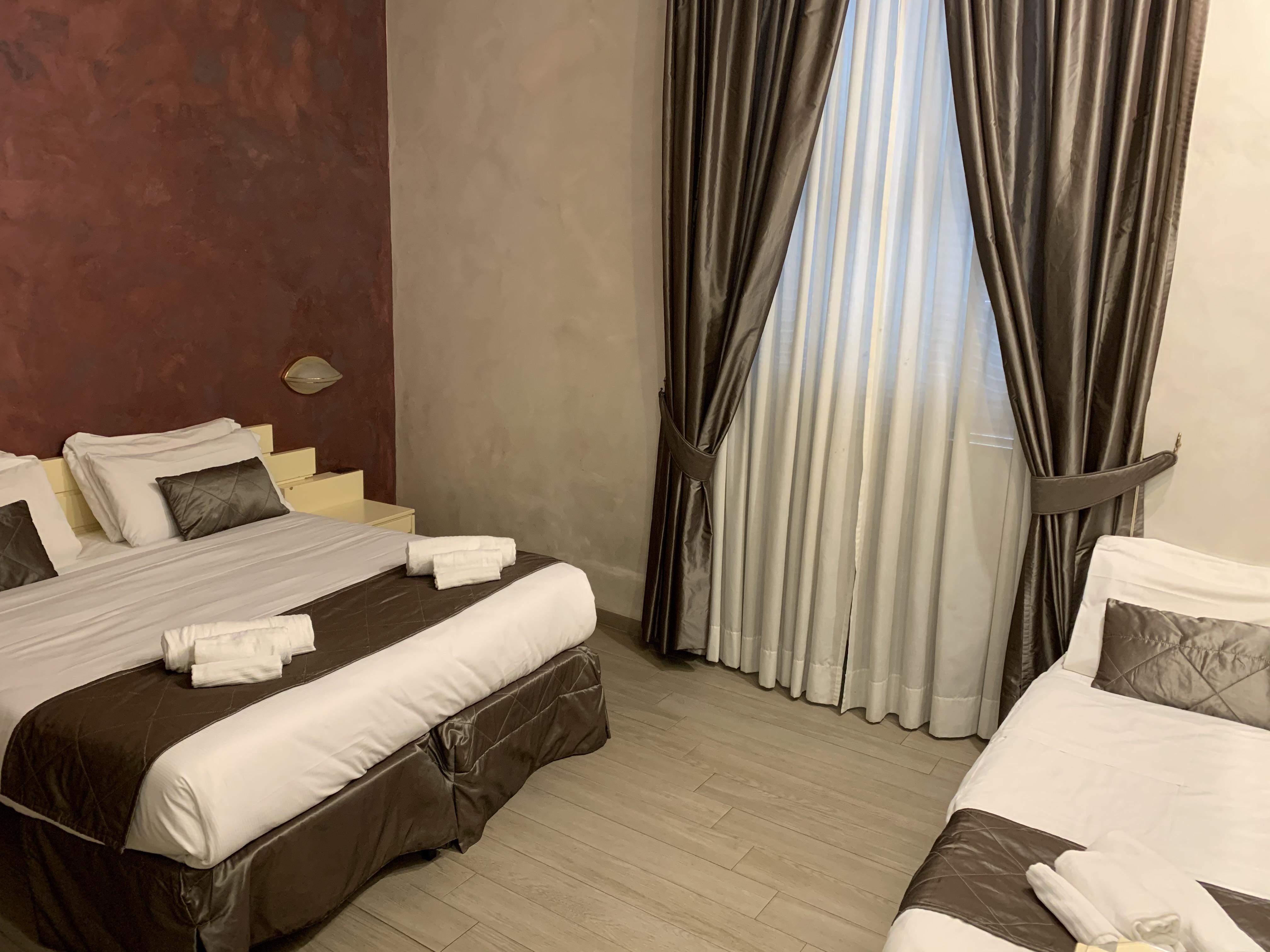 Hotel Patria โรม ภายนอก รูปภาพ